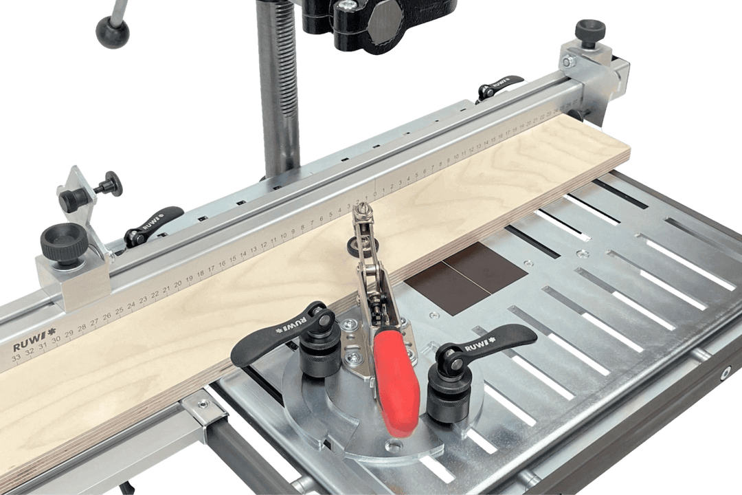 Senkrechtspanner mit Adapterplatte und Schnellspanner für Nut - RUWI I Werkzeuge für Holzprofis