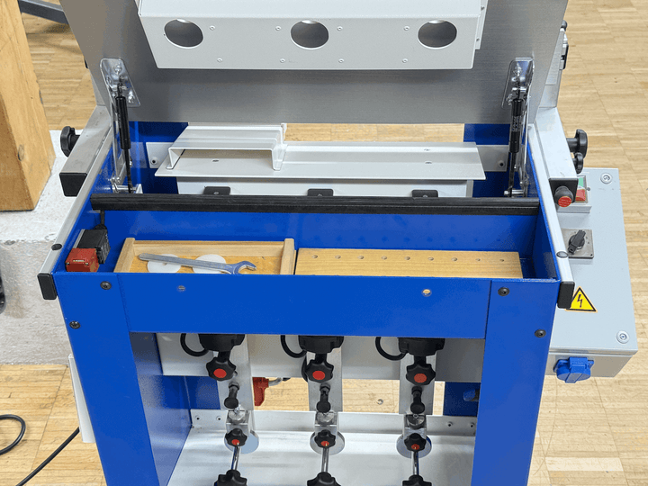 Exhibition machine: RUWI milling table Classic incl. accessories