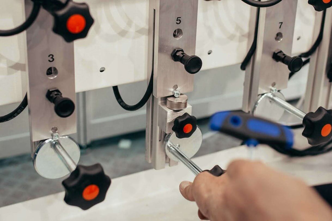 Réglage fin pour table de fraisage RUWI Basic, Classic et Premium (kit d'adaptation) - RUWI I Outils pour les professionnels du bois