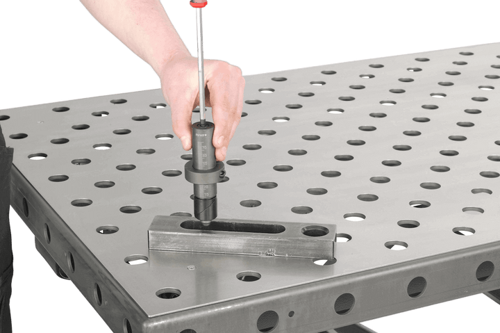 Table de soudage Table élévatrice Plaque à trous ø 28 mm - RUWI I Outils pour les professionnels du bois