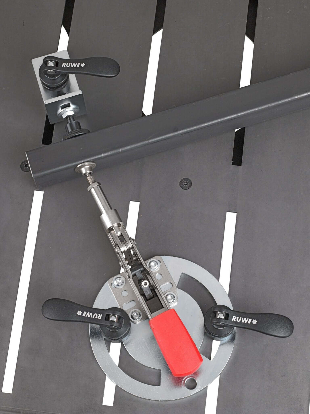 Kit système de serrage rainure pour table de soudage - RUWI I Outils pour les professionnels du bois