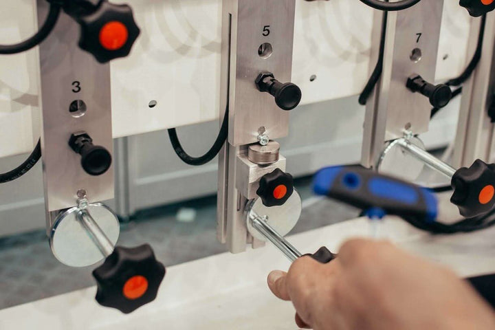 Fijninstelling voor RUWI freestafel Basic, Classic en Premium (retrofitset) - RUWI I Gereedschap voor houtprofessionals