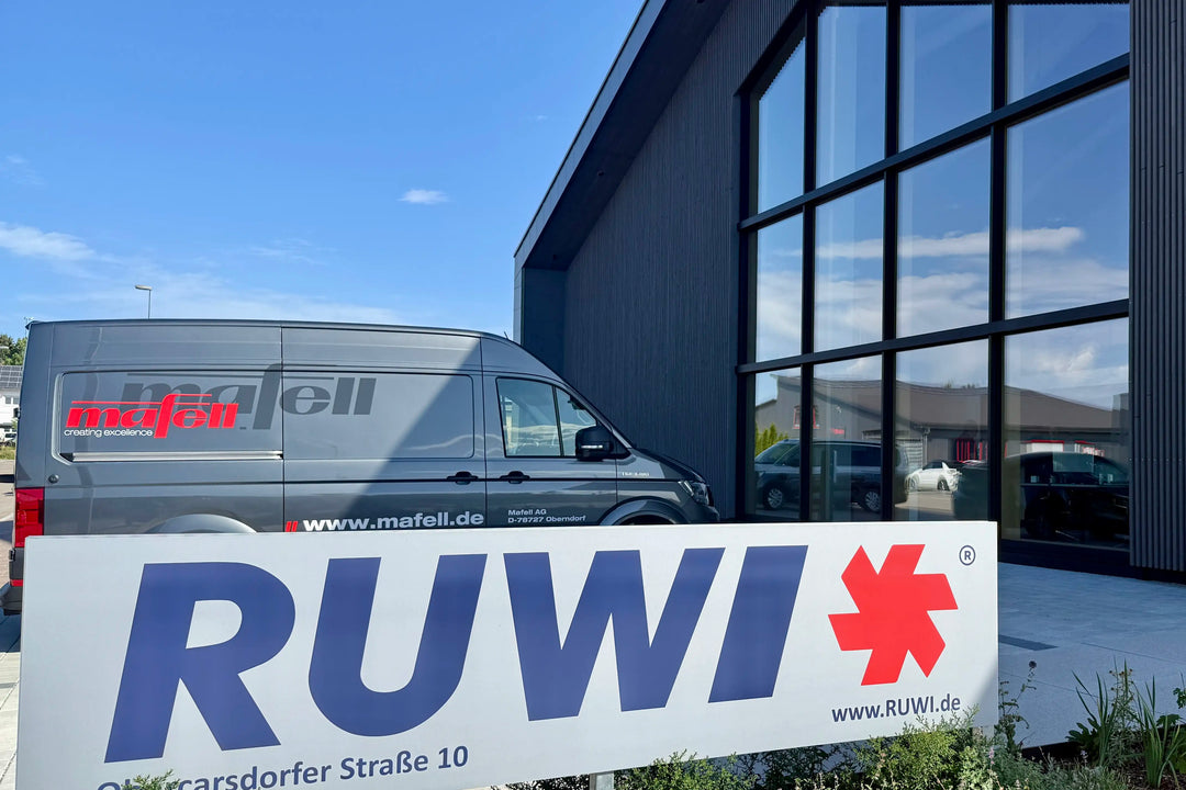 Mafell bei RUWI: Die Säge neben dem Frästisch