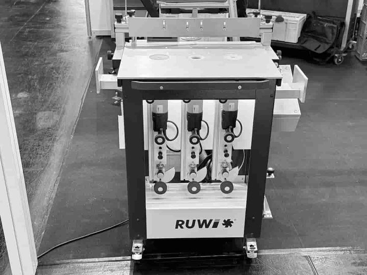RUWI Frästisch Classic Performance Vorführmaschine Holzhandwerk Messe