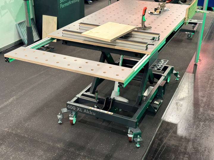 Hubtisch Classic 400 XL Vorführtisch Holzhandwerk Messe