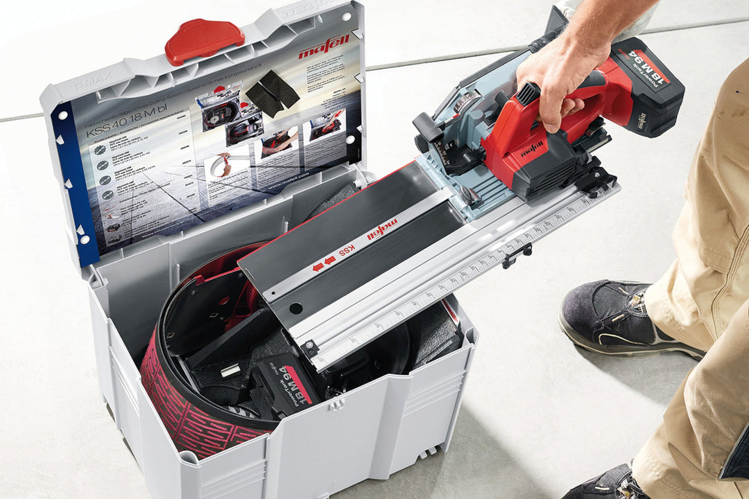 Mafell Akku-Kappschienen-Säge KSS 40 18M bl: Ein System, fünf Sägen, eine Box: KSS 40 als Kappsäge, Tauchsäge, Schattenfugensäge, Handkreissäge oder Handkreissäge mit Flexi-Schiene…