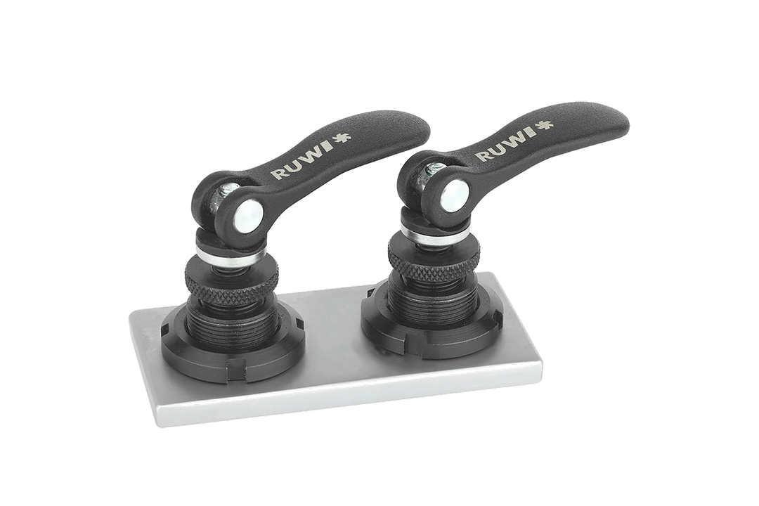 Adapterplatte mit 2 Schnellspanner Nut