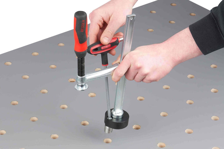 Zwinge TW 16 mit Adapterscheibe und Klemmbolzen ø20 mm - RUWI I Werkzeuge für Holzprofis