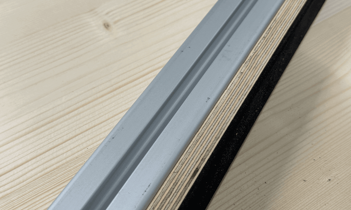 Set Auflageschienen mit Antirutschbelag 120cm mit leichten Kratzern