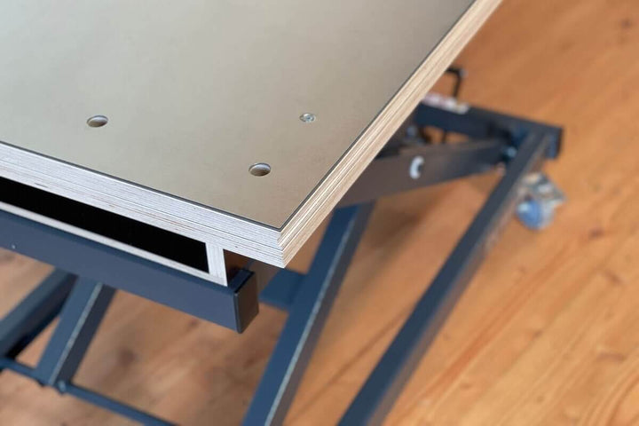 Metal support plate for hot-dip galvanized perforated grid table - RUWI I Werkzeuge für Holzprofis