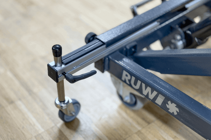 RUWI Classic heftafel met gebruikte accessoires